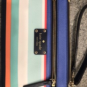 NWOT Kate Spade wristlet